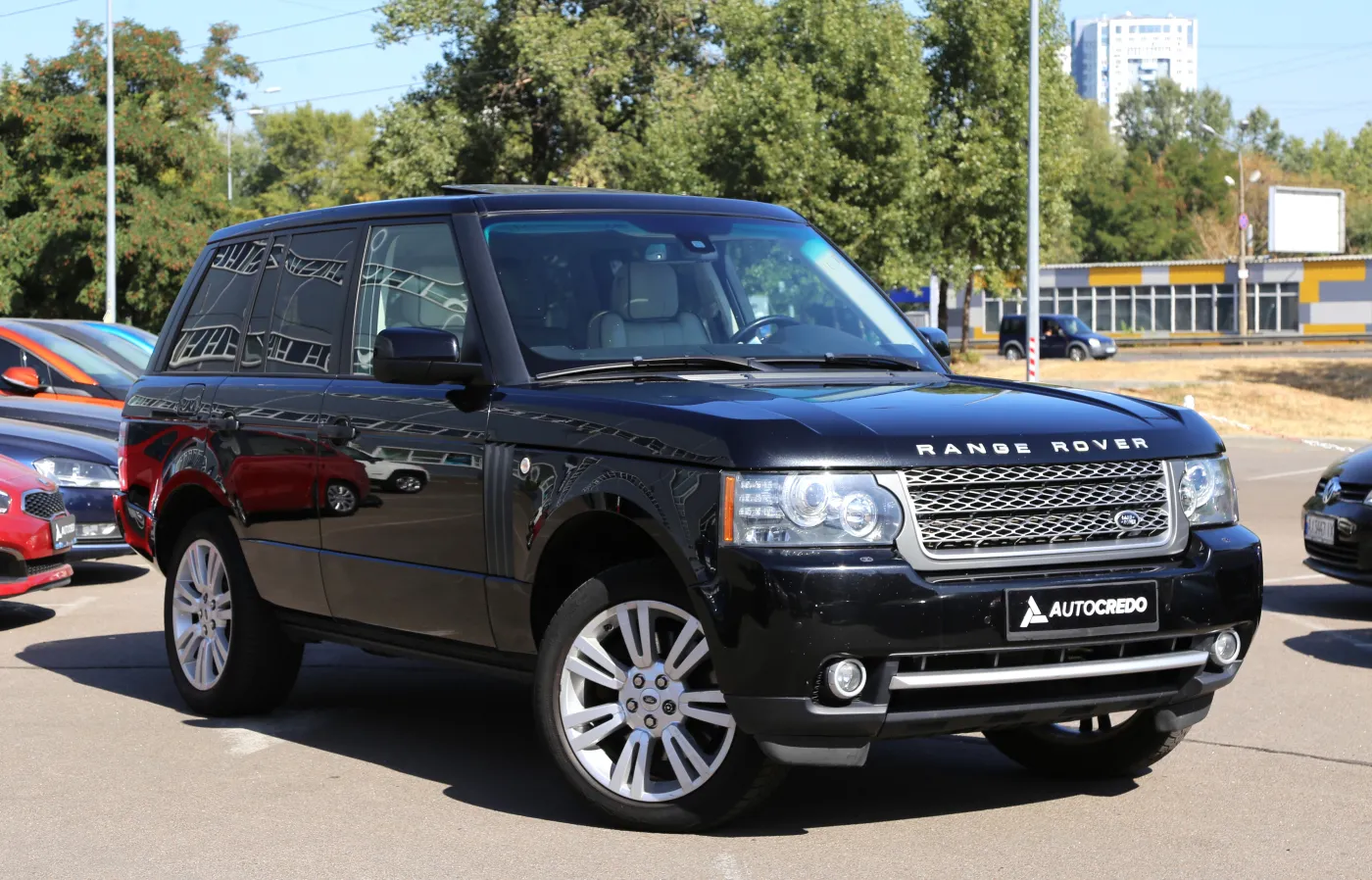 Купить авто в лизинг Land Rover Range Rover, 2009 2009, Киев, 20900$.  Лизинг автомобилей от AutoMoney.