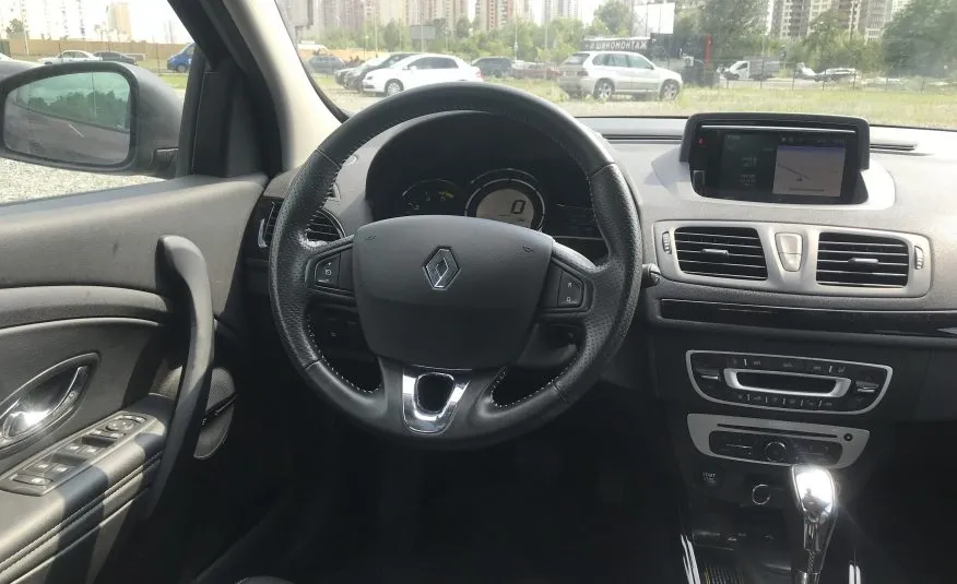 Renault Megan 2015 Купити авто в кредит