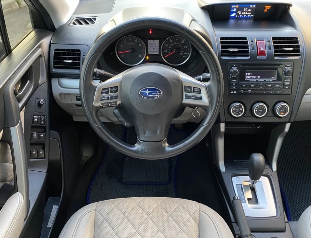 Subaru Forester 2014 Купити авто в кредит