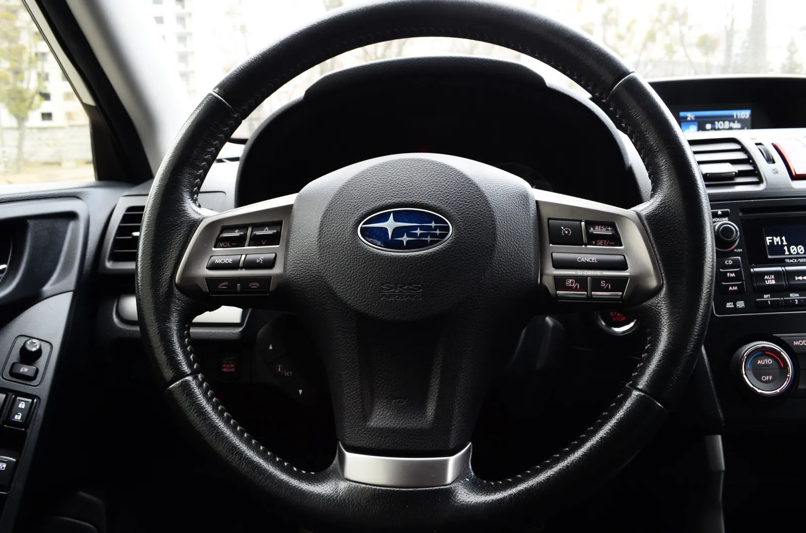Subaru Forester 2013 купити авто в лізинг
