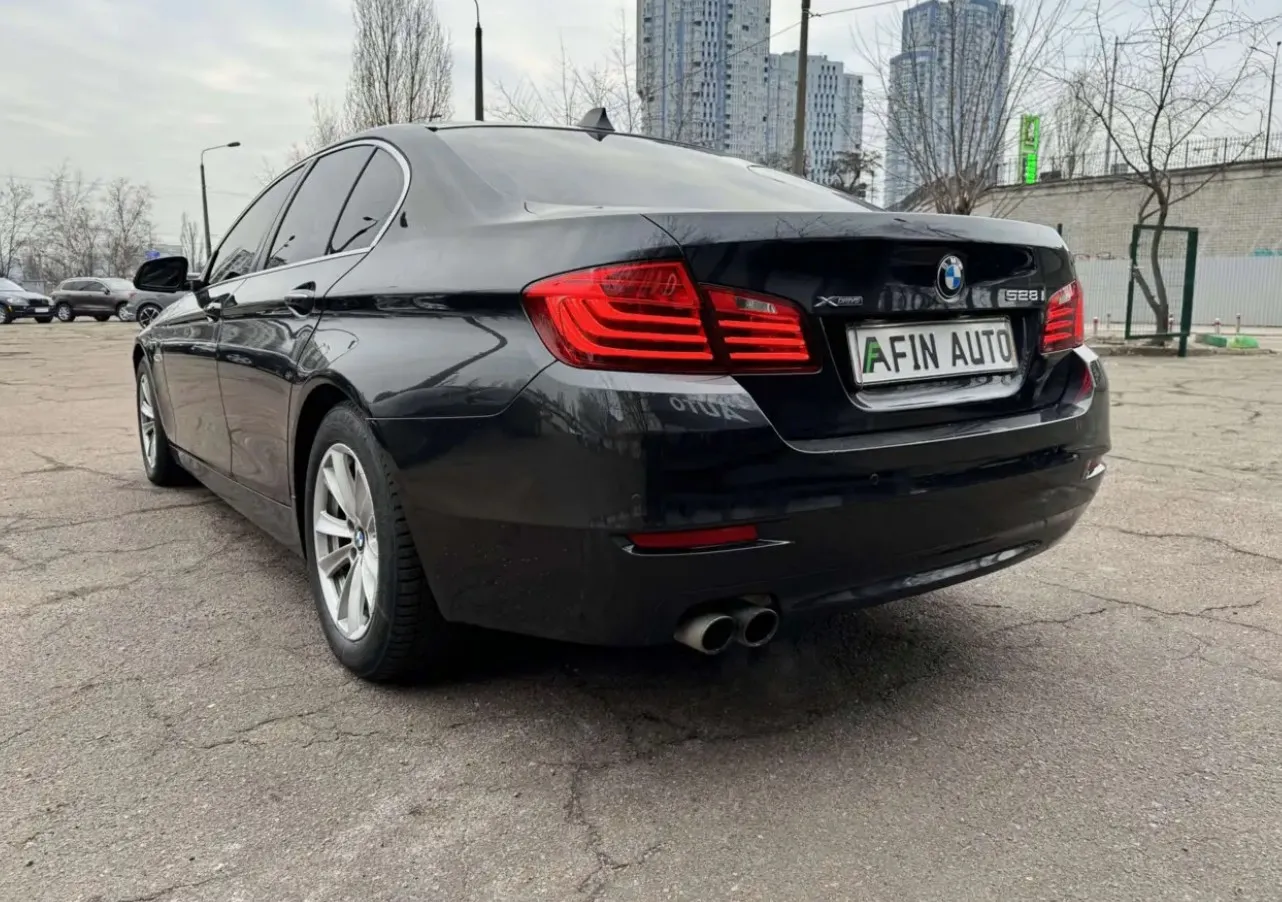 BMW 5 Series 2014 Купити авто в лізинг Україна