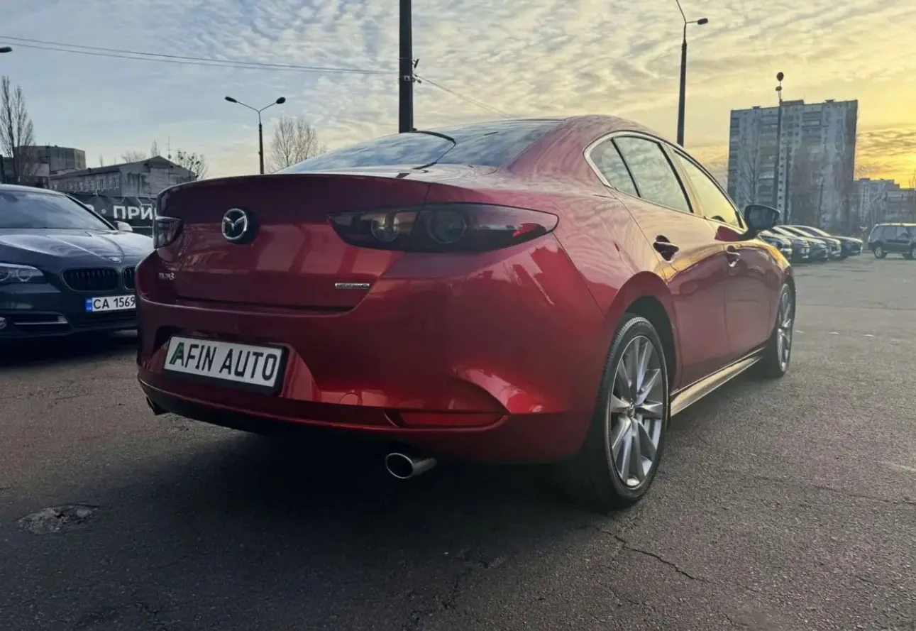 Mazda 3 2018 Купити бу авто в лізинг