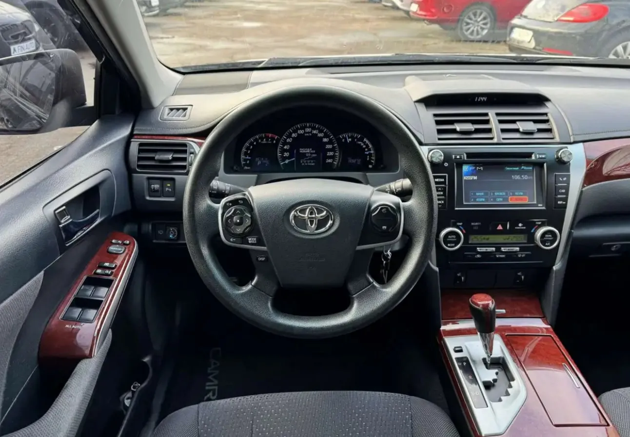 Toyota Camry 2012 Купити авто в лізинг Автомані