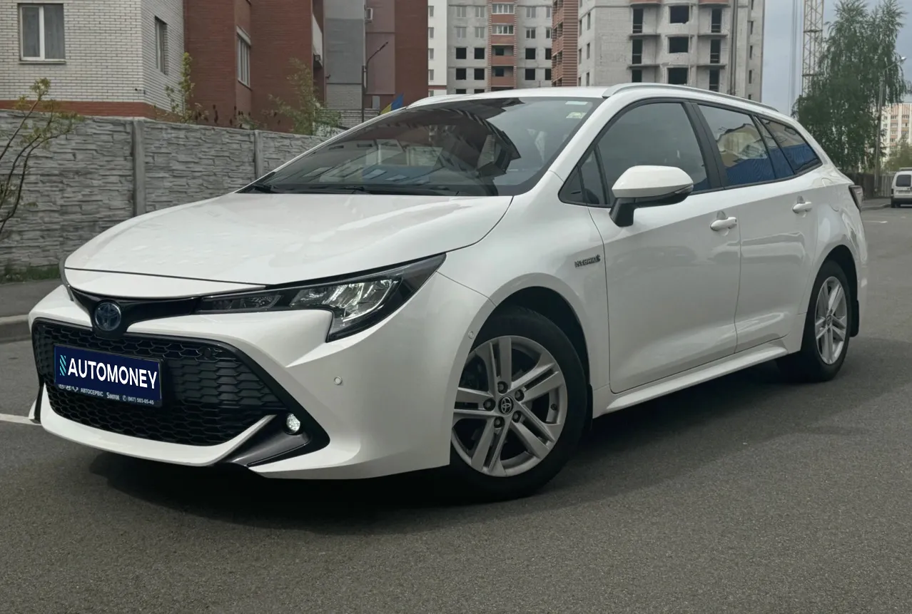 Toyota Corolla Hibryd 2021 купити авто в лізинг