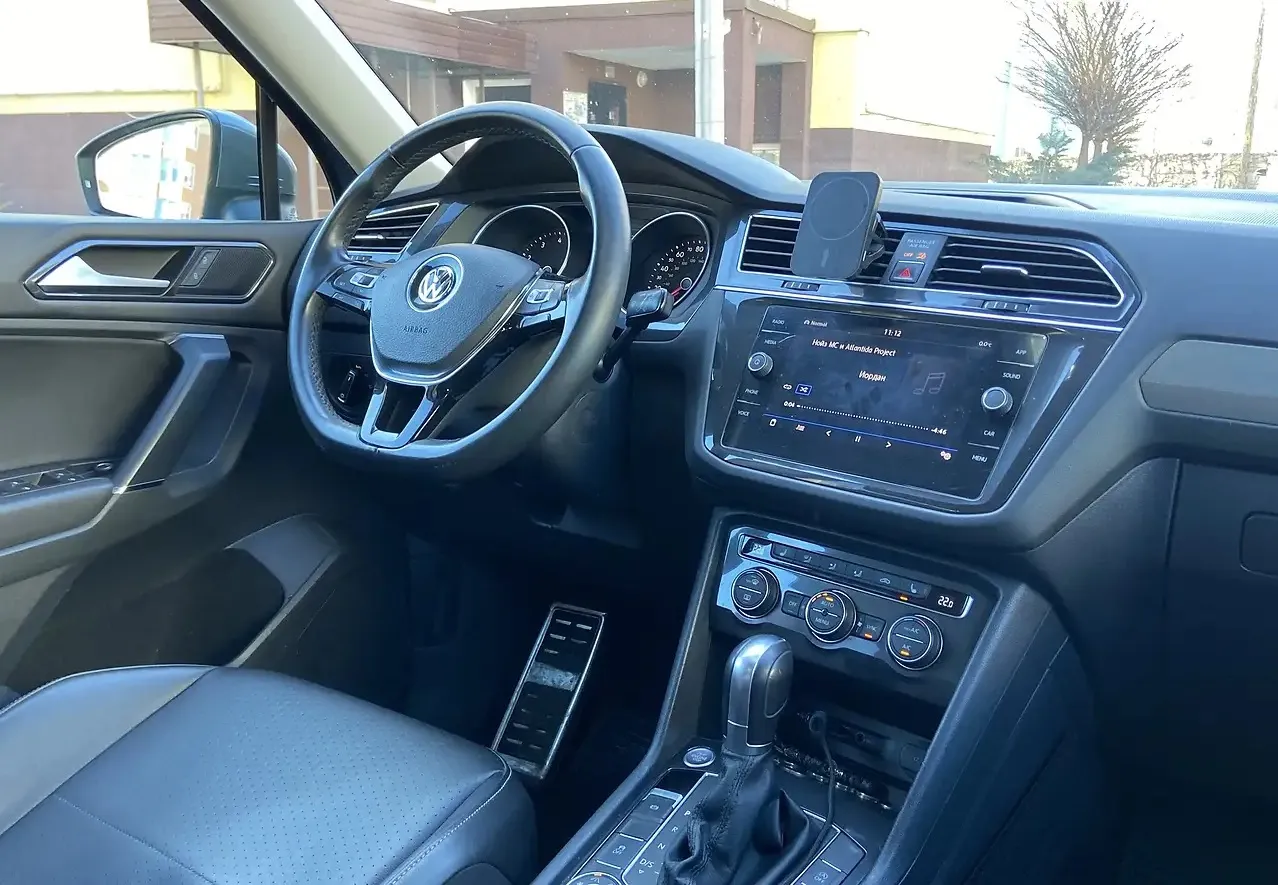 Volkswagen Tiguan SE 2018 купить авто в лизинг
