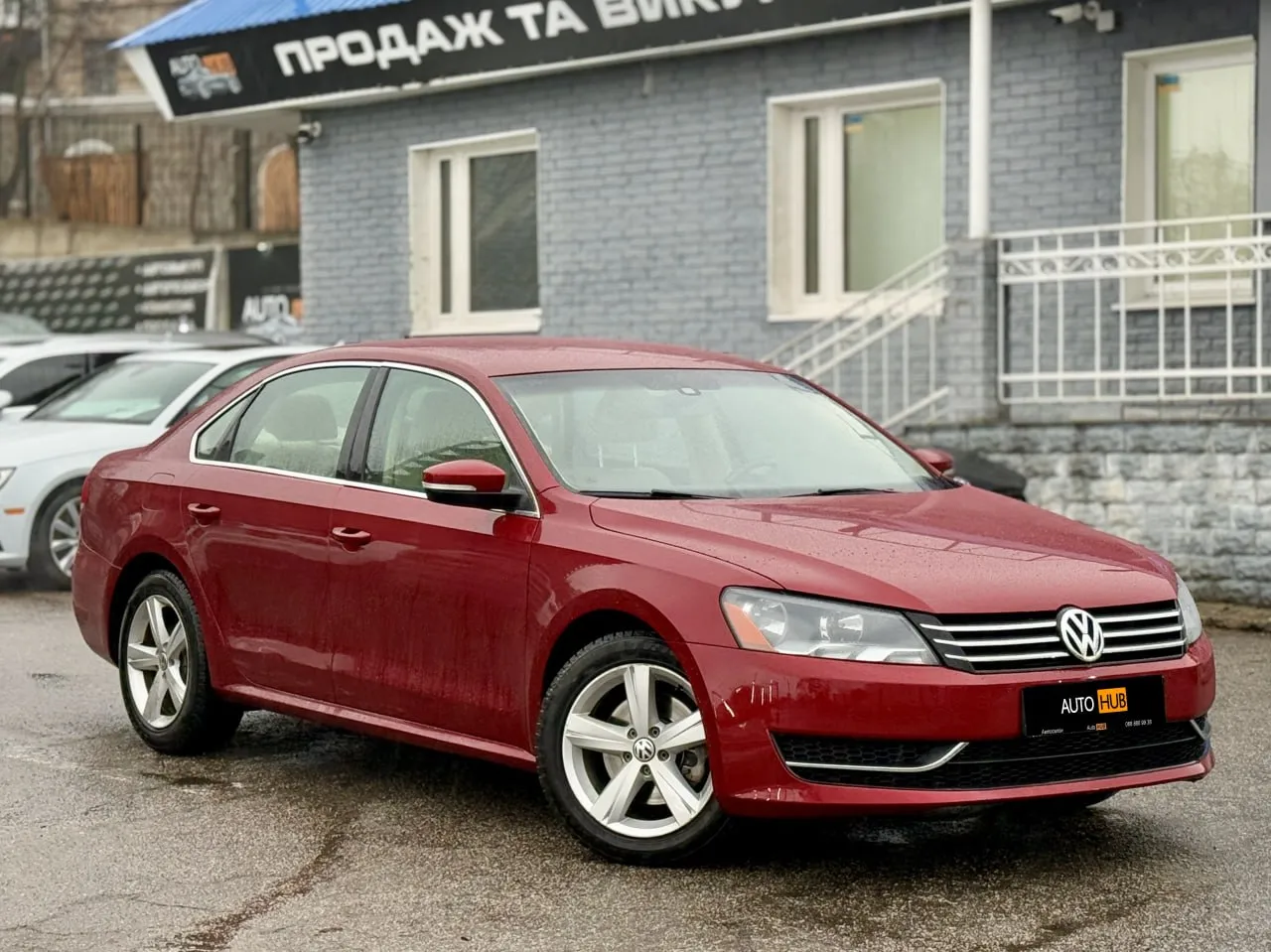 VOLKSWAGEN PASSAT 1.8TSI 2015 купити авто в лізинг