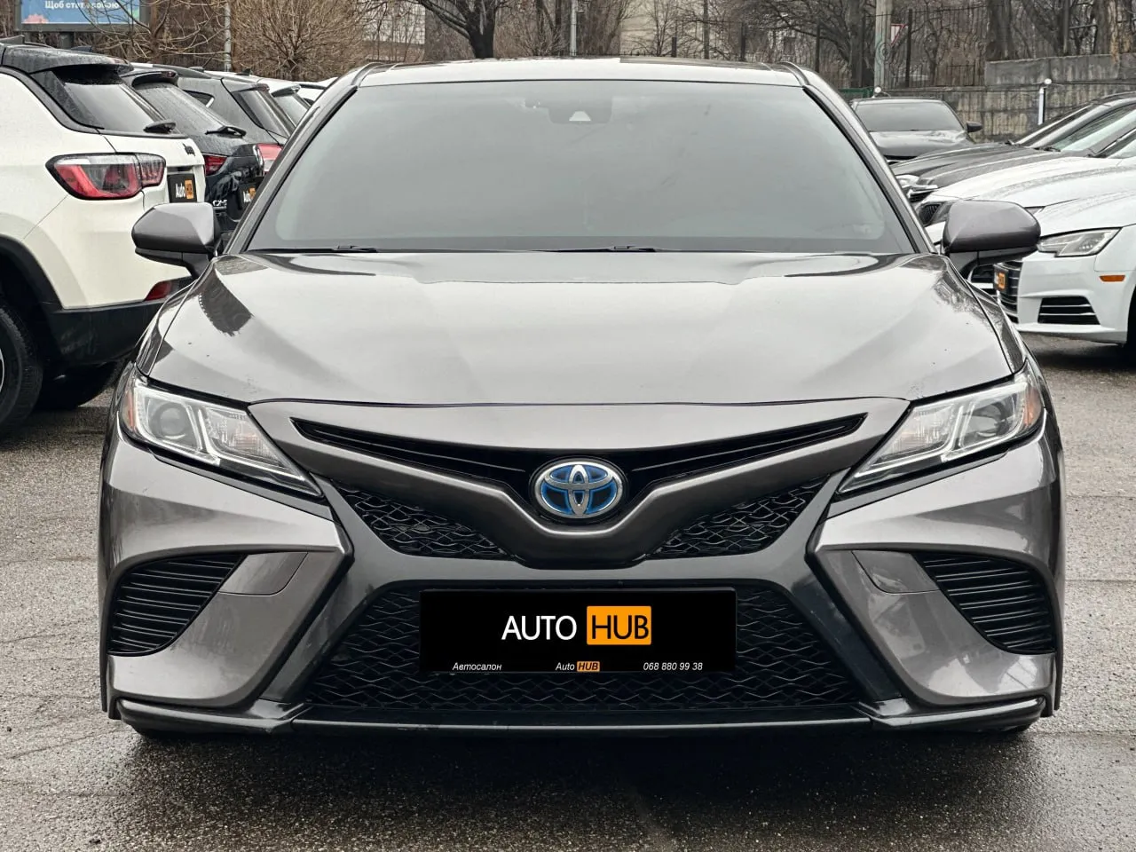 Toyota Camry 70 Hybrid 2.5 2017 купити авто в лізинг