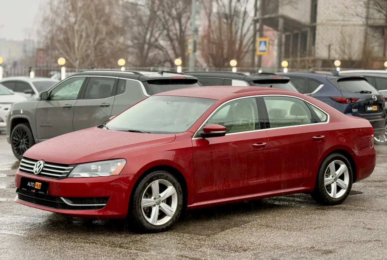 VOLKSWAGEN PASSAT 1.8TSI 2015 купити авто в лізинг