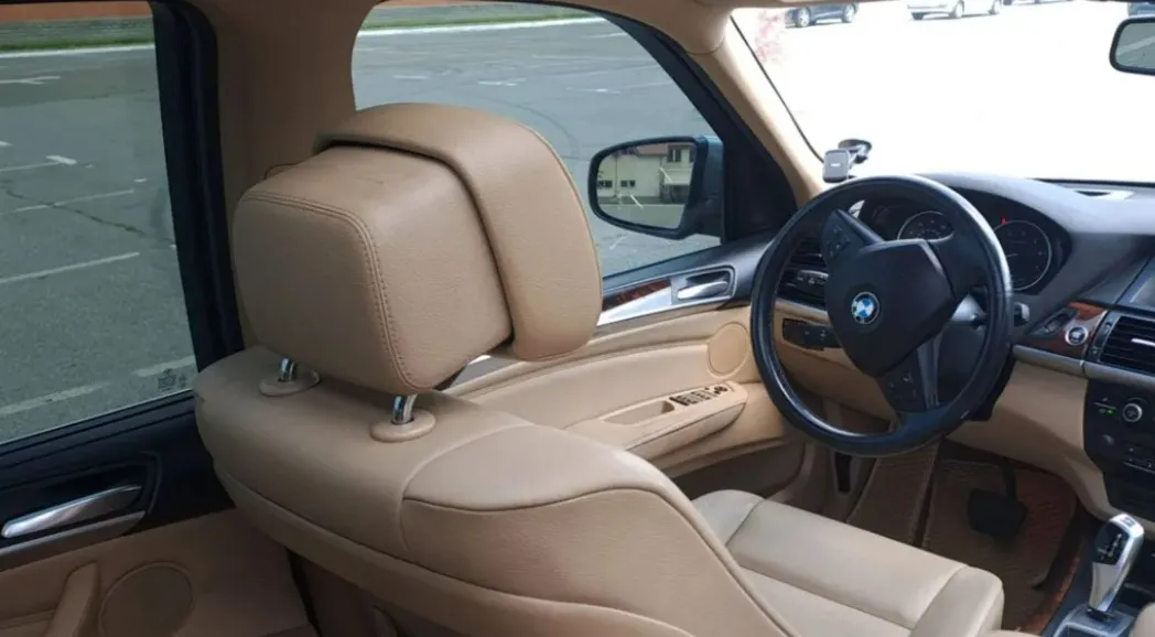 купити авто в лізинг БМВ х5