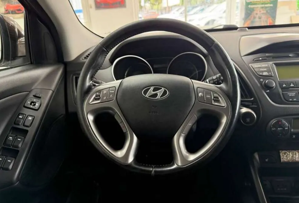 Купить Хендай іх35 2.0 дизель