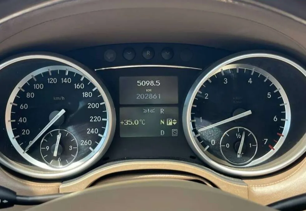 Купити Мерседе Бенц ГЛЕ 5.5 бензин 7 містний