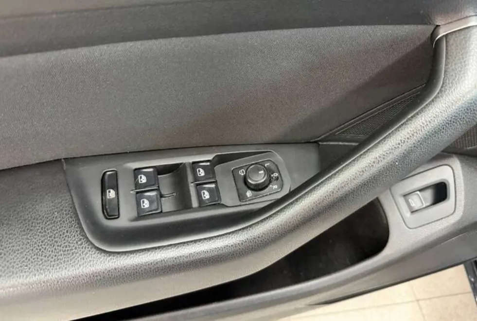 Купити бу авто Фольксваген Пассат дизель універсал Автомані