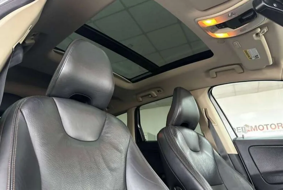 Купити Вольво ХС60 газ бензин 3.0