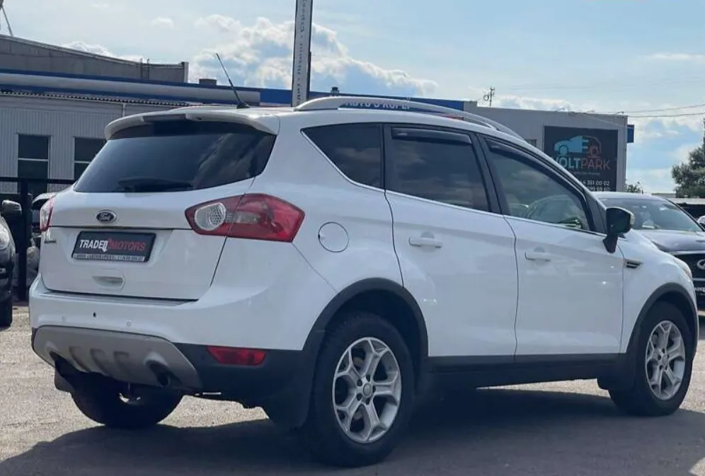 Купити Форд Куга дизель кросовер