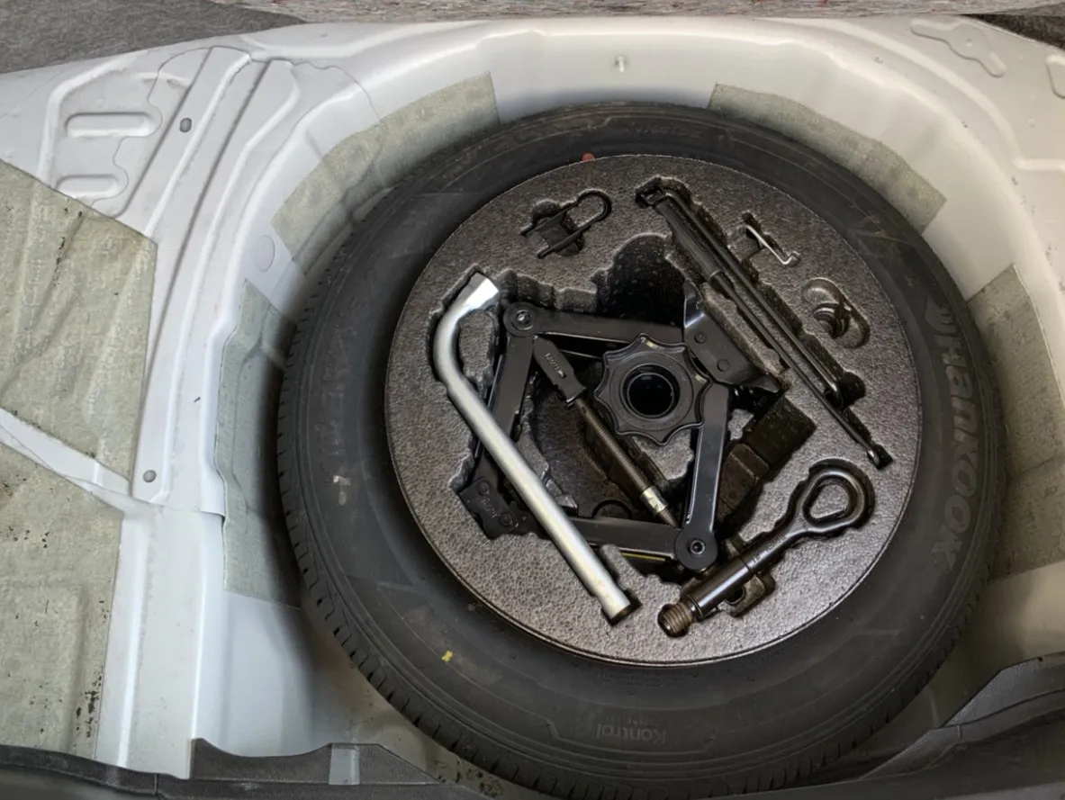 Купити Сеат Ібіца хетчбек бензин