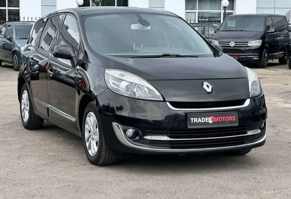 Купити Рено Сценік мінівен дизель в лізинг