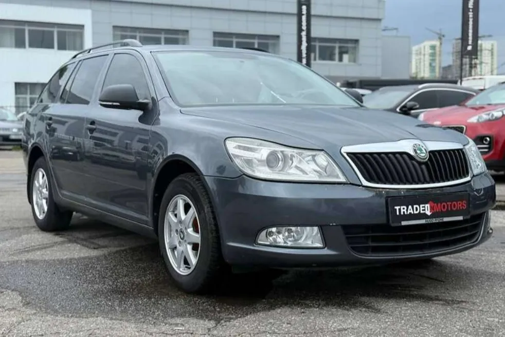 Купити Шкода Октавія А5 універсал 2011