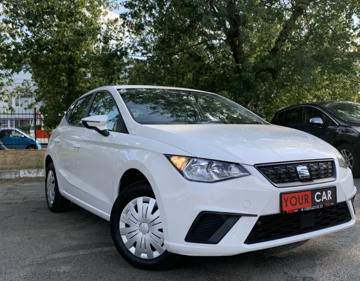 Купити Сеат Ібіца хетчбек бензин