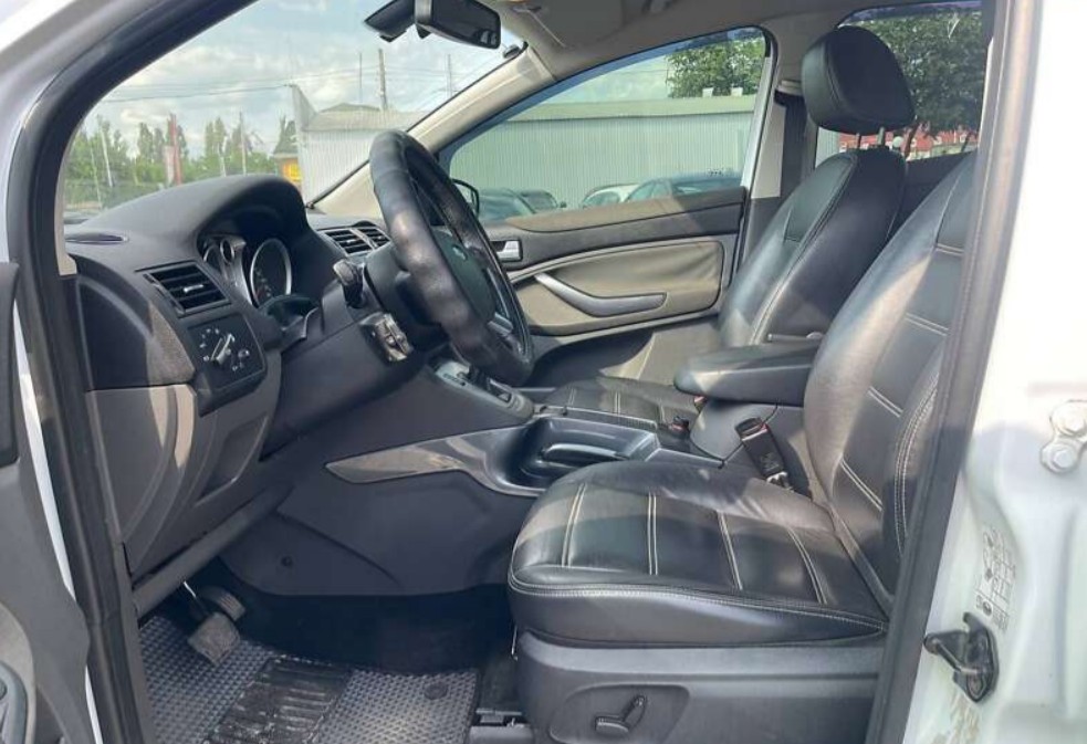 Купити Форд Куга дизель кросовер