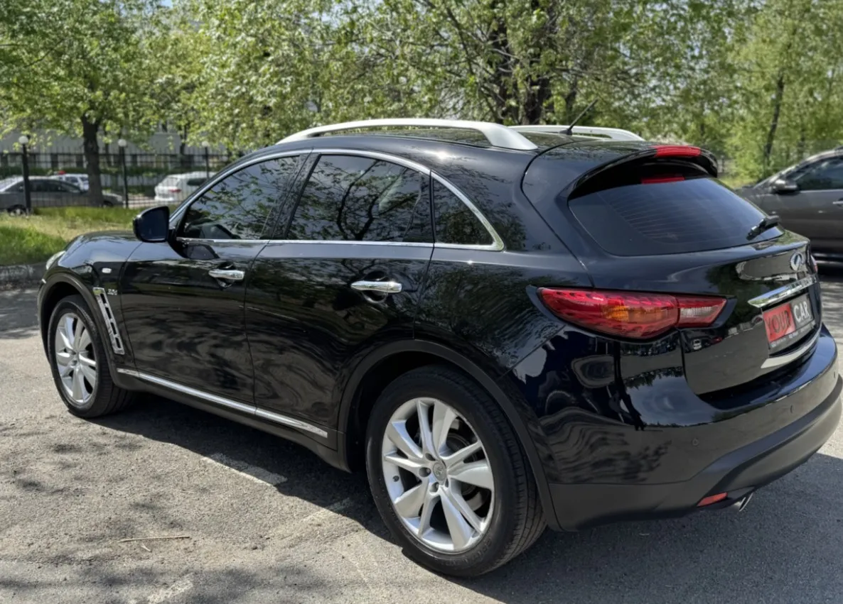 Купити Інфініті дизель Київ