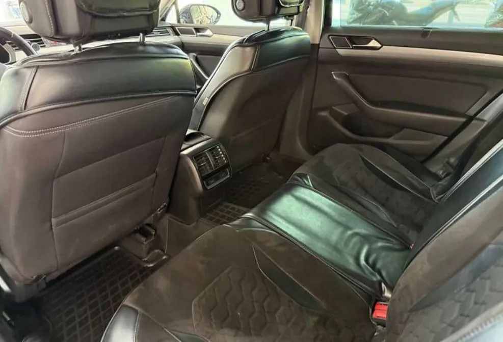 Купити бу авто Фольксваген Пассат дизель універсал Автомані