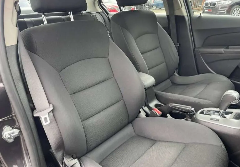 Купити Шевроле Круз 1.4 газ бензин 2015