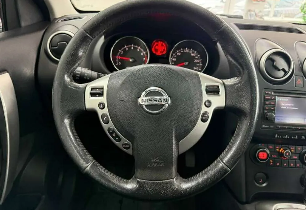 Купити Ніссан Кашкай 2.0 бензин 2009