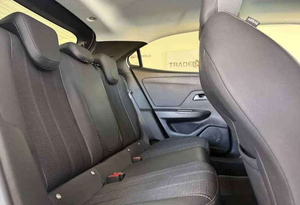 Купити авто Опель Мокка бензин