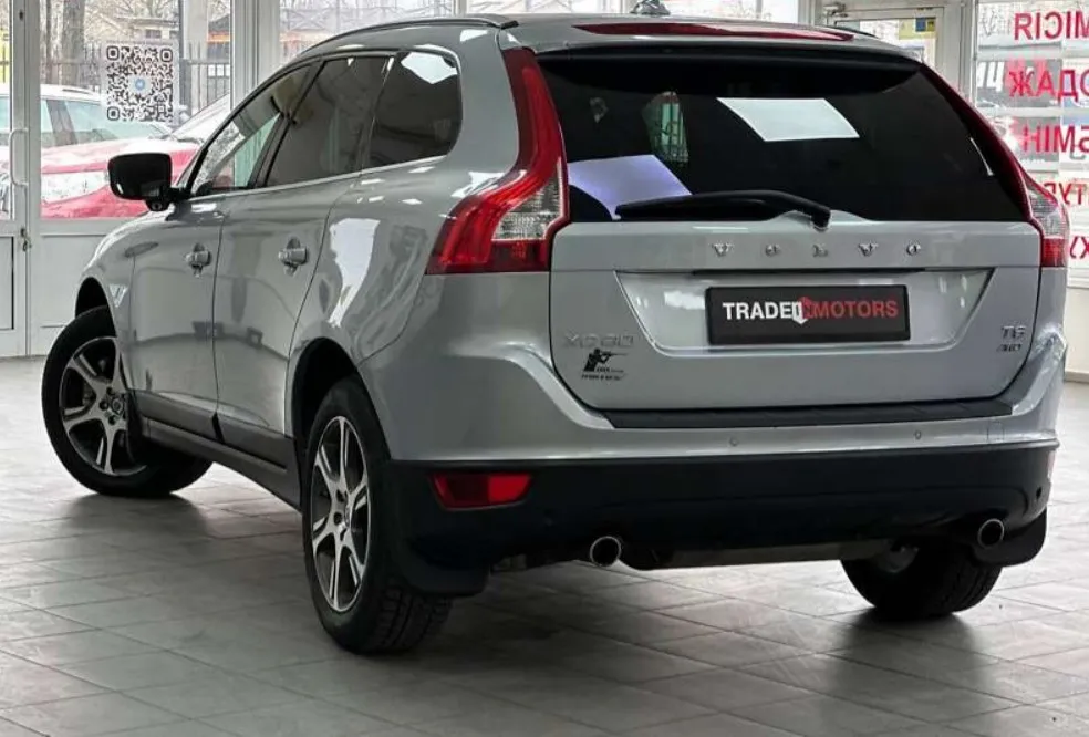 Купити Вольво ХС60 газ бензин 3.0