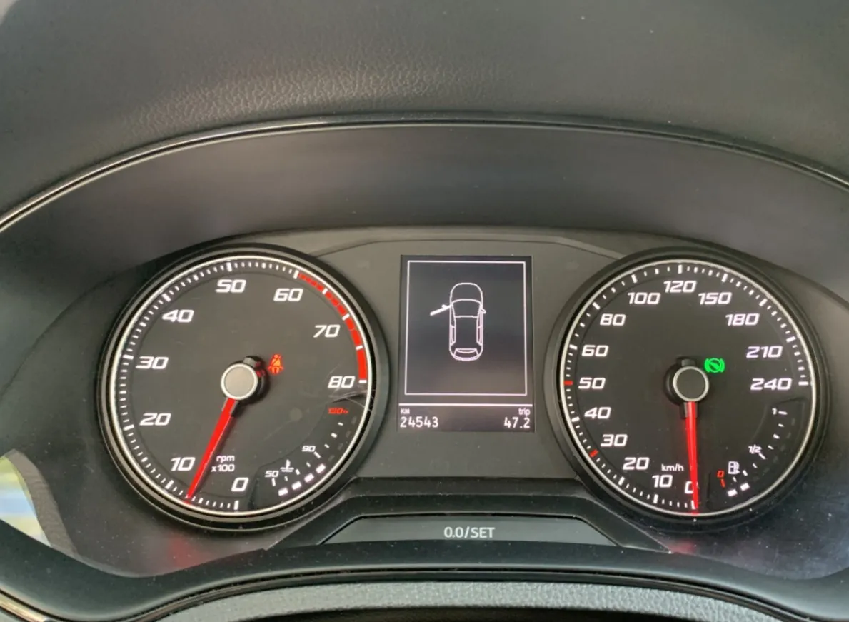 Купити Сеат Ібіца хетчбек бензин