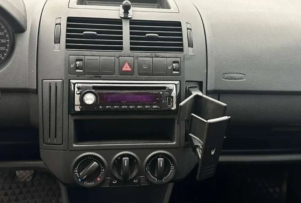 Купити Фольксваген Поло хетчбек 1.4 бензин