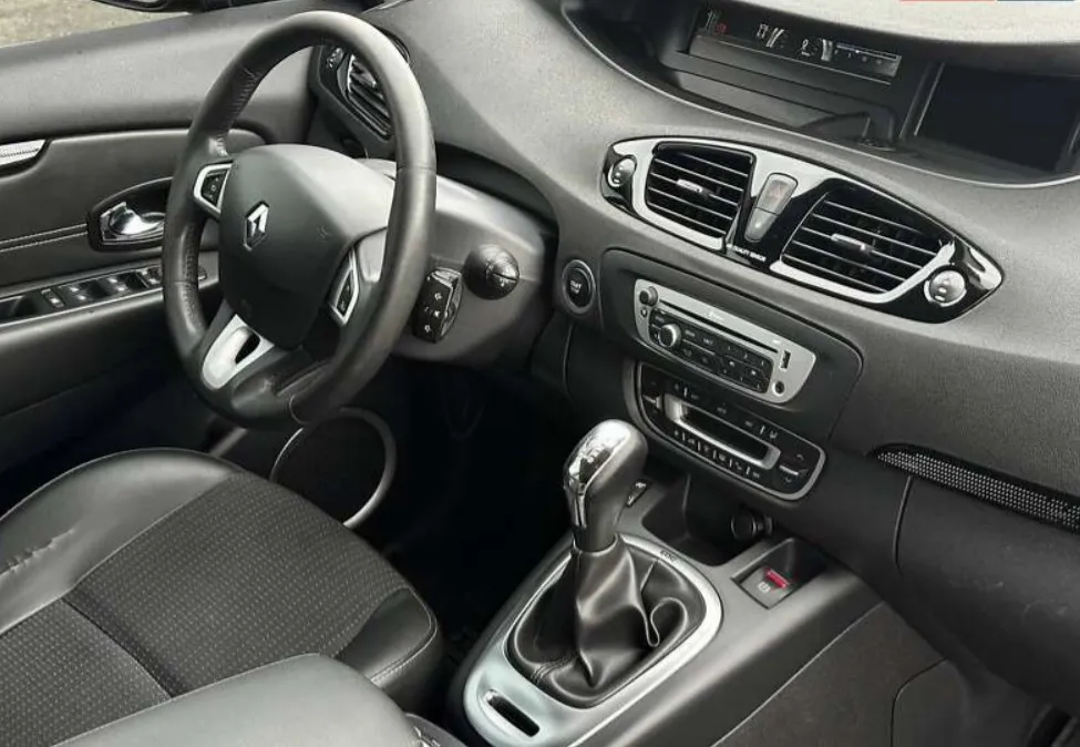 Купити Рено Сценік мінівен дизель в лізинг