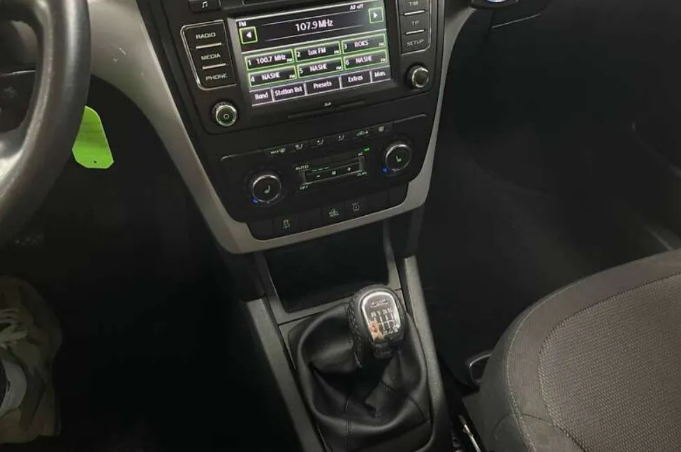 Купити авто Шкода Єті дизель