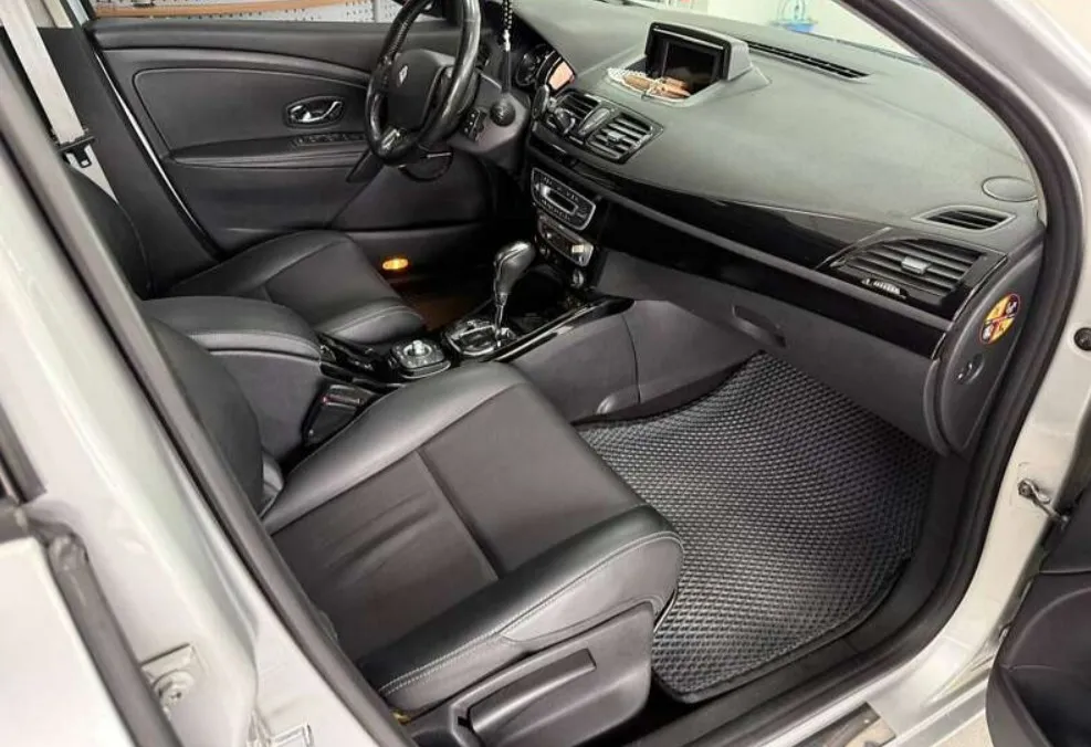 Купити Рео Меган 1.5 дизель універсал