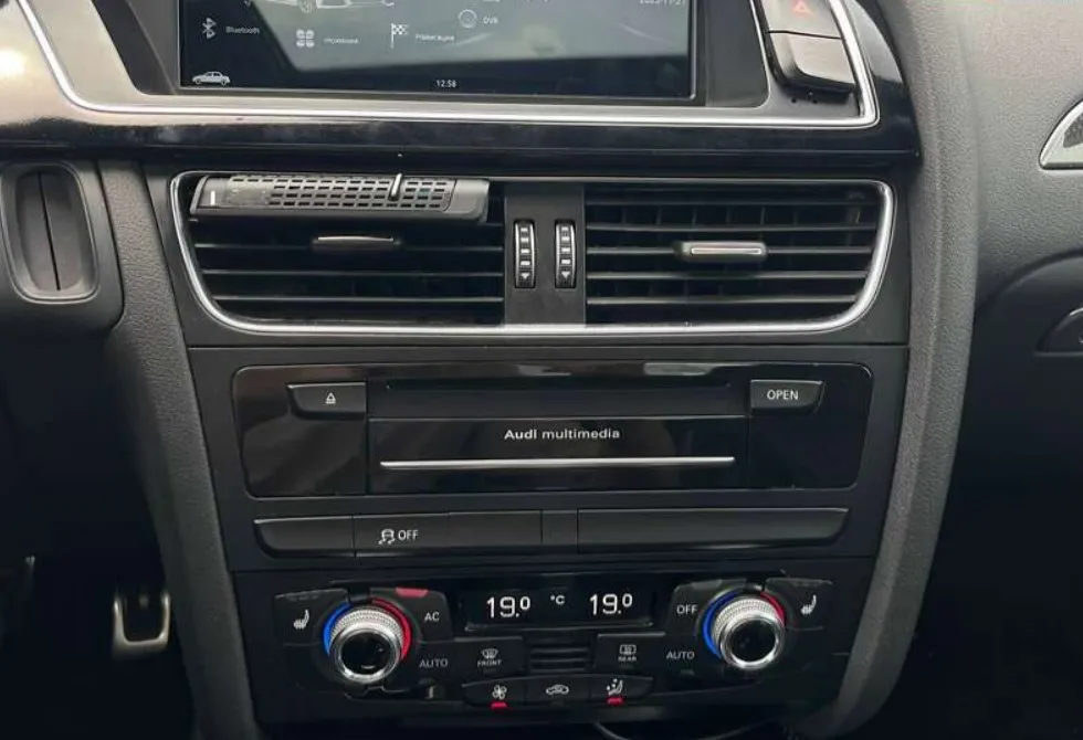 Купити Ауді С4 бензин Київ