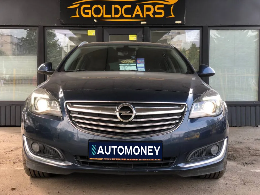 Купити Опель Інсігнія в лізинг універсал