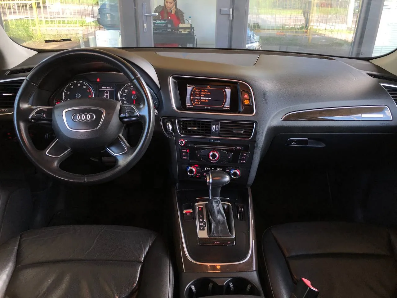 Купити Ауді Ку5 кросовер бензин