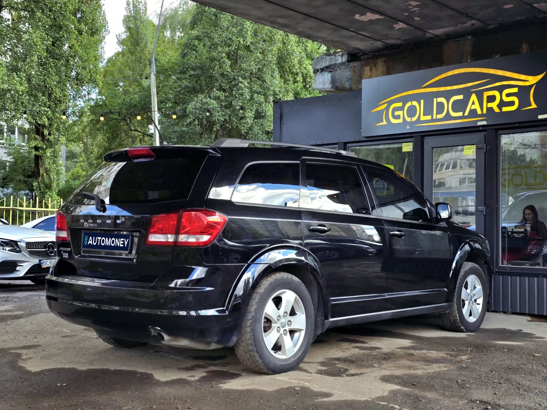 Додж Джорні купити кросовер бензин