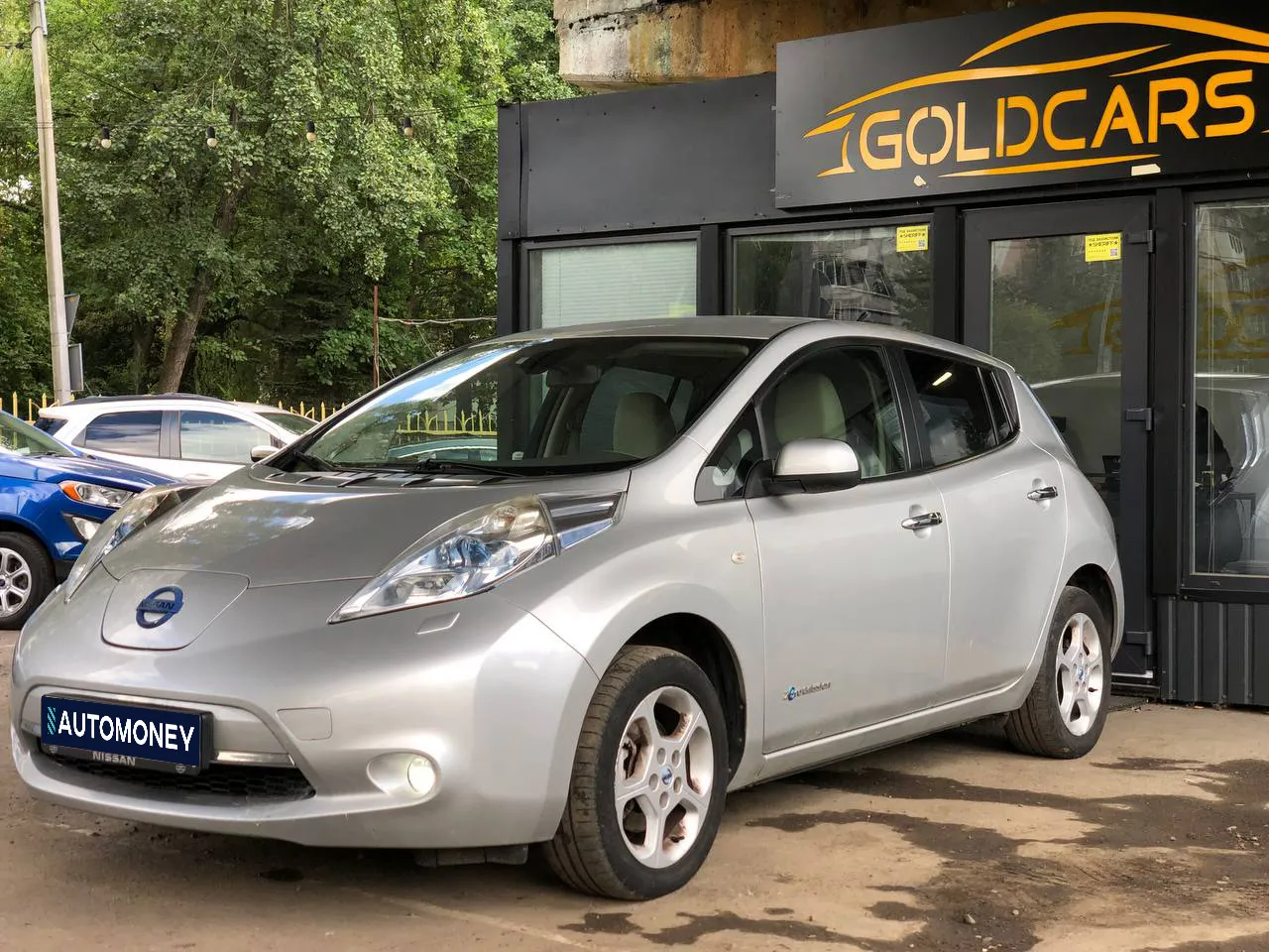 Купити Нісан Ліф електромобіль Львів