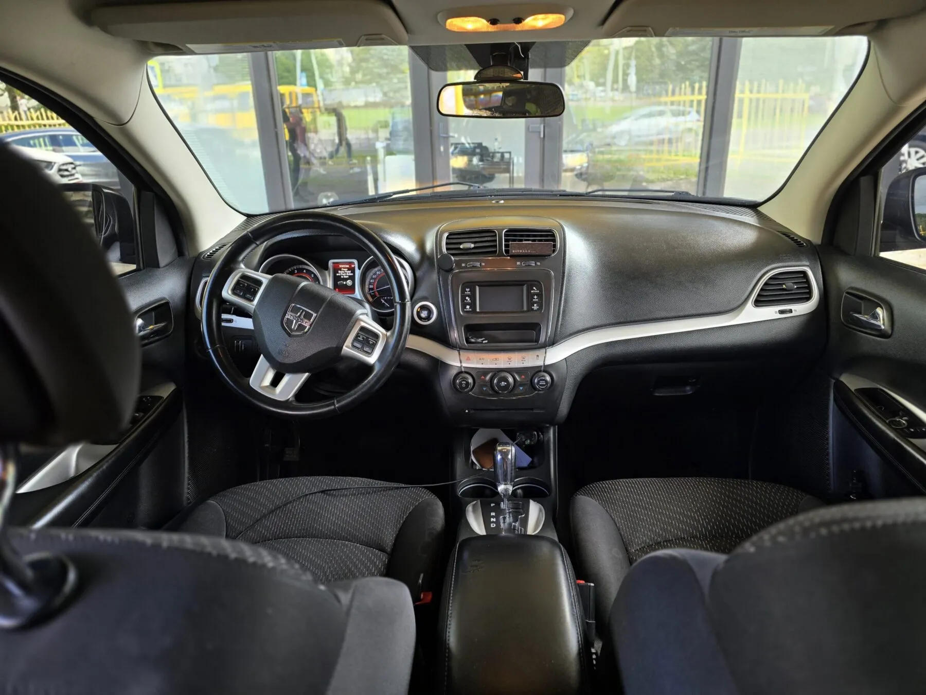 Додж Джорні купити кросовер бензин