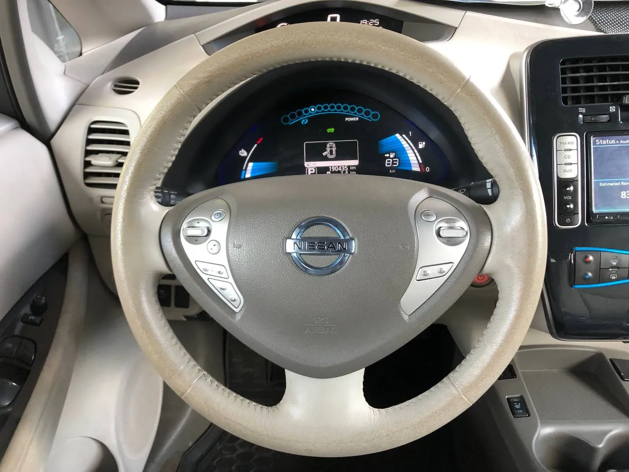 Купити Нісан Ліф електромобіль Львів