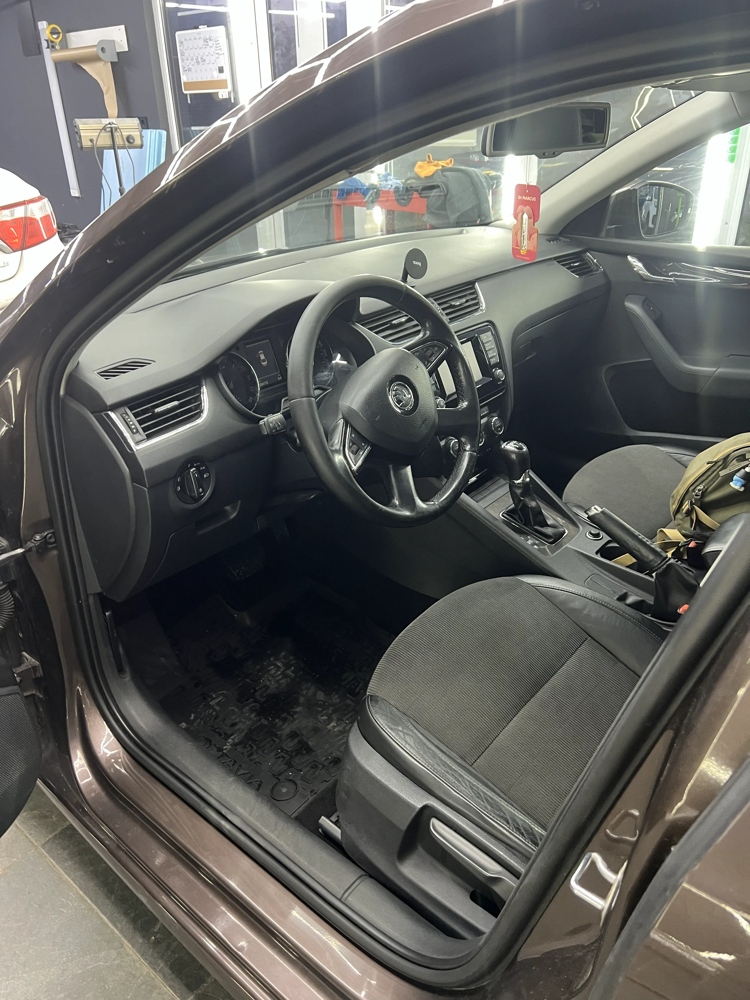 купити шкода октавія дизель 2.0 2013 року