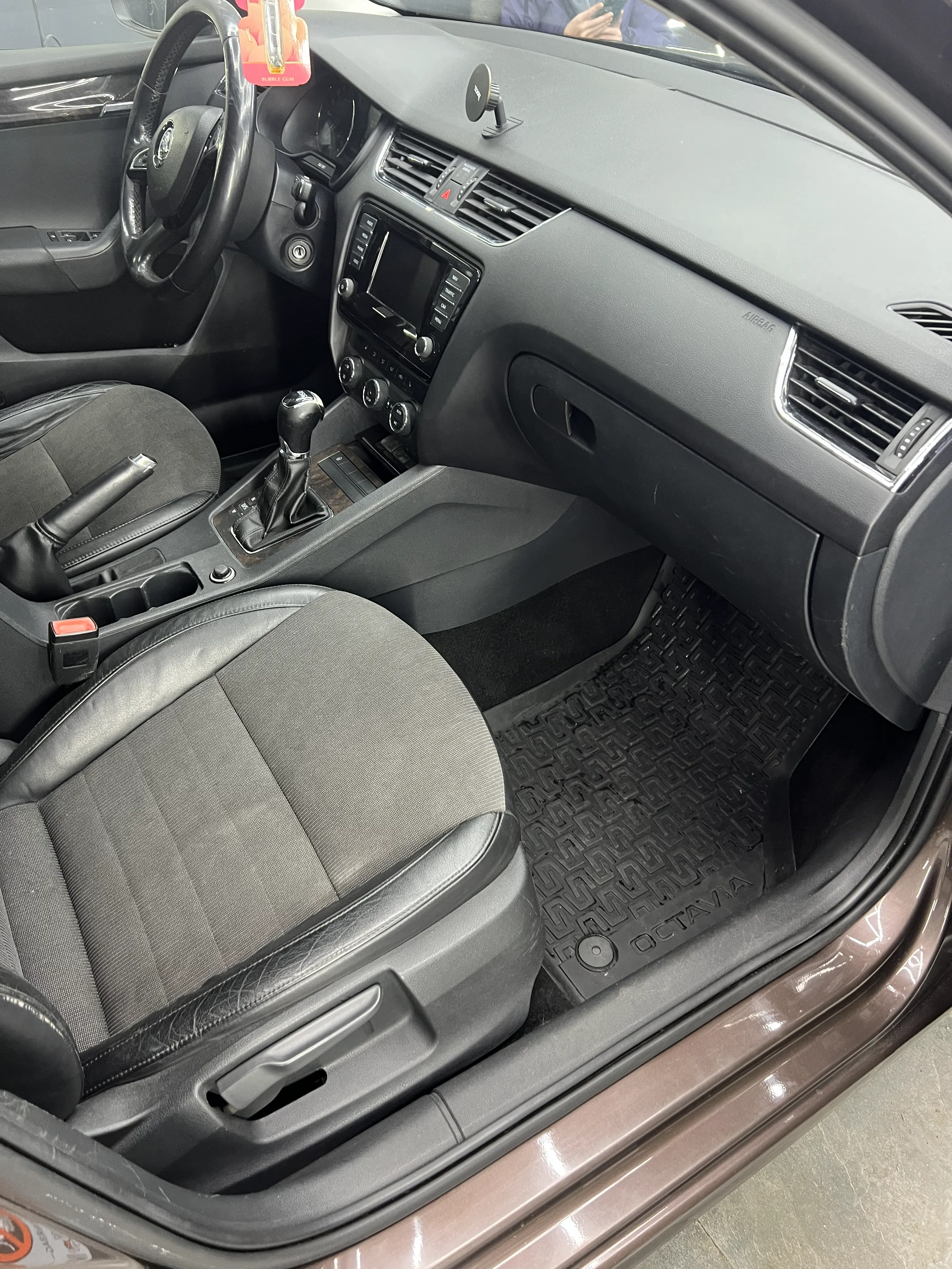 купити шкода октавія дизель 2.0 2013 року