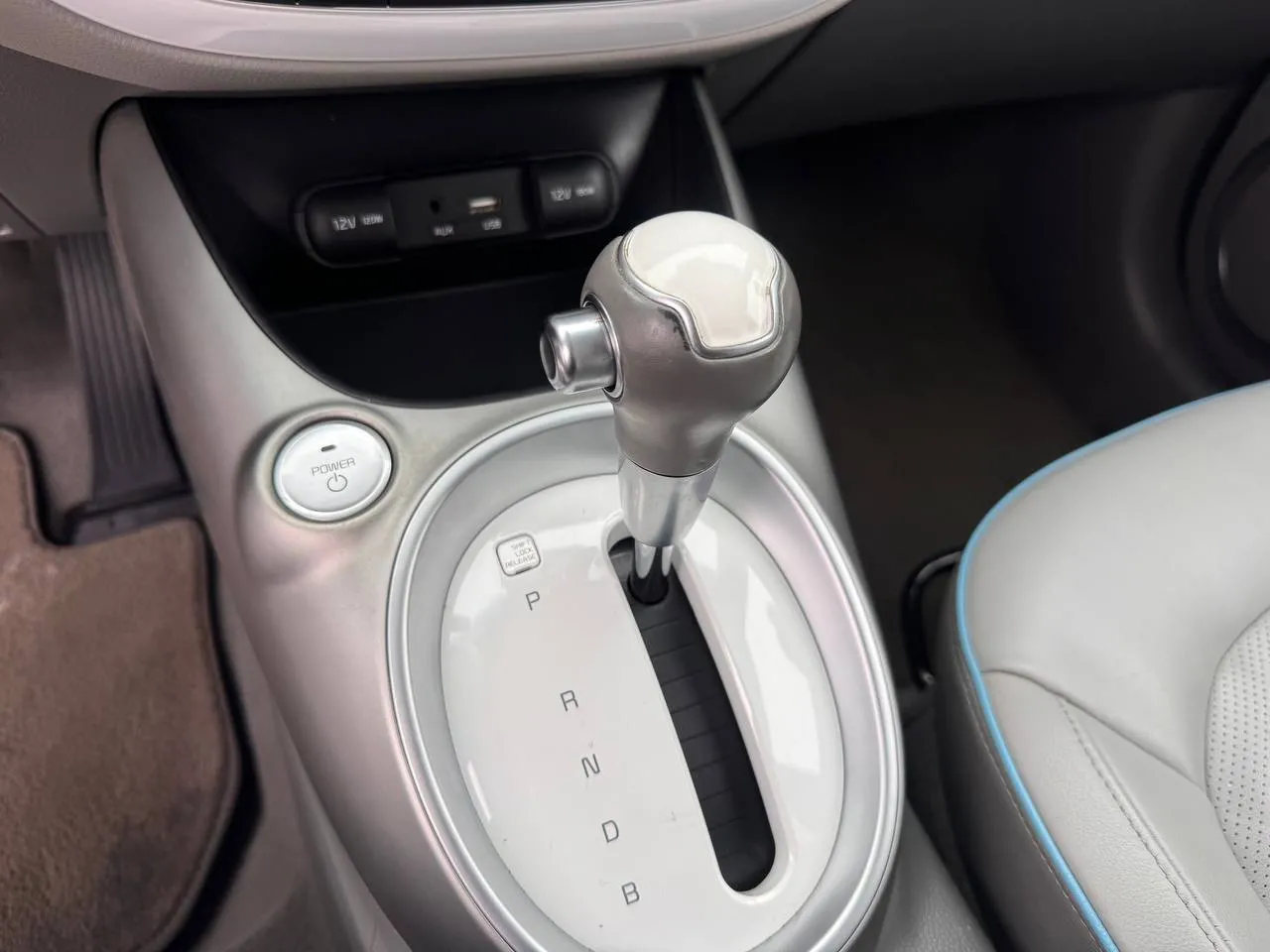 Кіа Соул купити електро автомобіль Київ