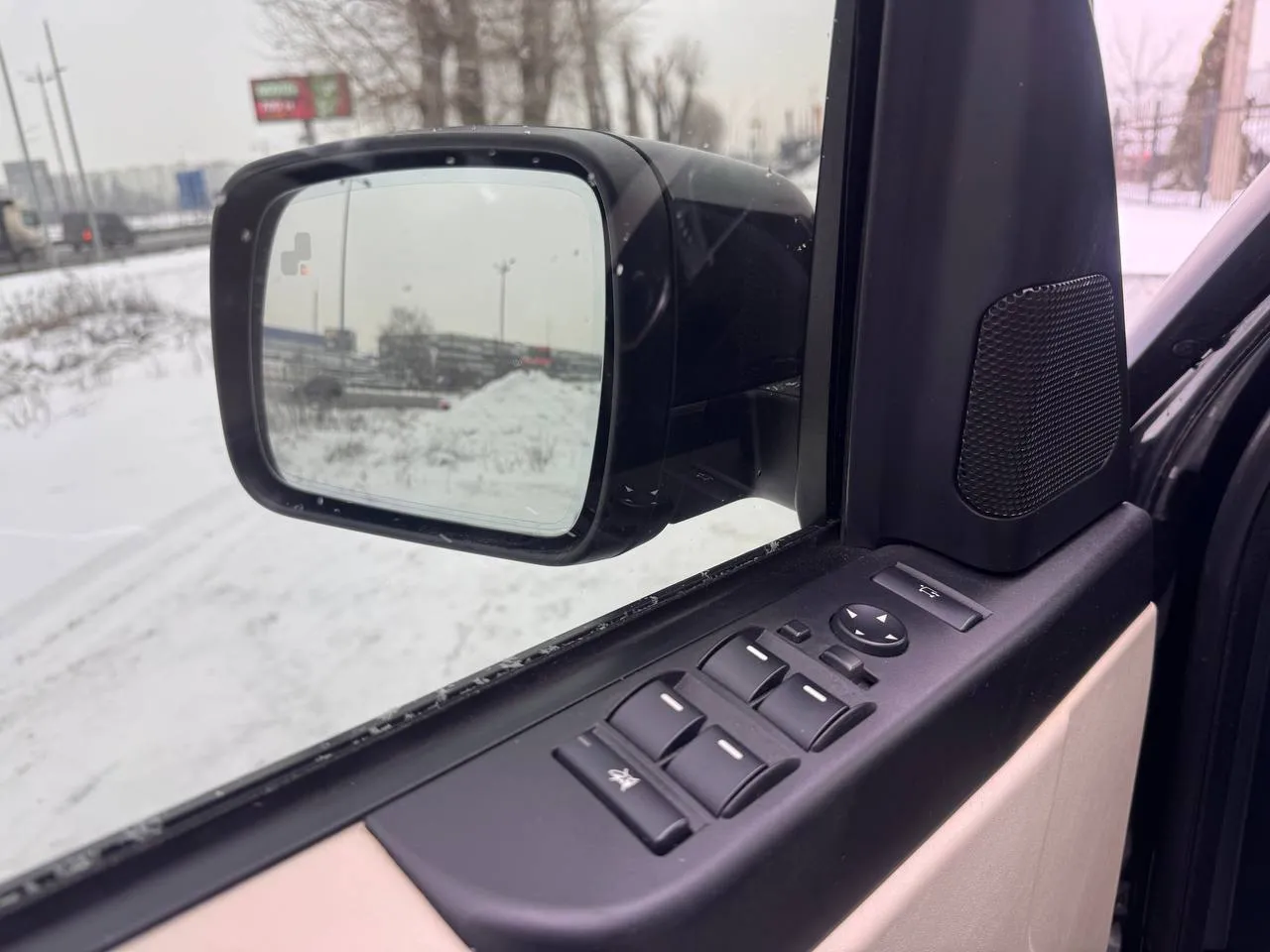 купити авто в лізинг ленд ровер Київ